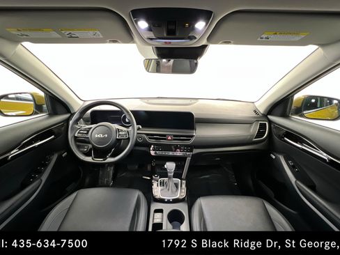 Used 2024 Kia Seltos SX w/ SX Sunroof Package image 9