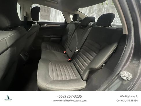 Used 2018 Ford Fusion SE w/ Fusion SE Technology Package FWD image 22
