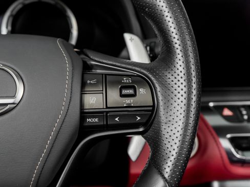 Used 2024 Lexus LC 500 Convertible image 40