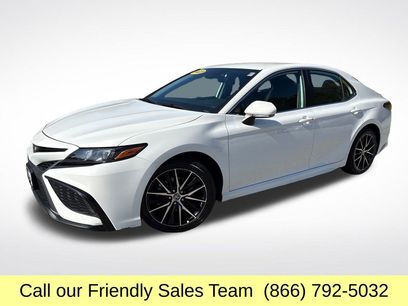 Used 2023 Toyota Camry SE