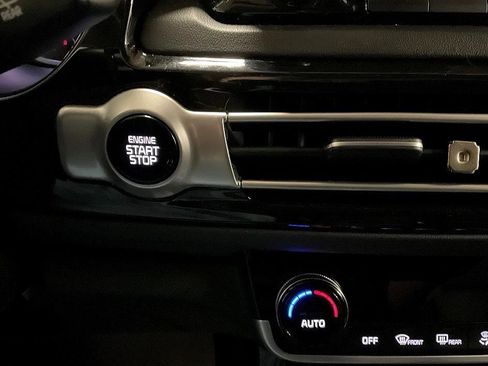 Used 2023 Kia Seltos SX w/ SX Sunroof Package image 24