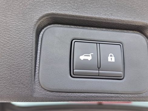 New 2026 Nissan Rogue SV FWD image 10