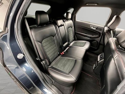 Certified 2023 Ford Edge ST-Line AWD/4WD image 27