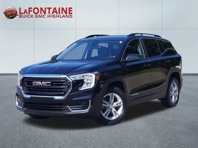 Certified 2022 GMC Terrain SLE w/ Driver Convenience Package image 1