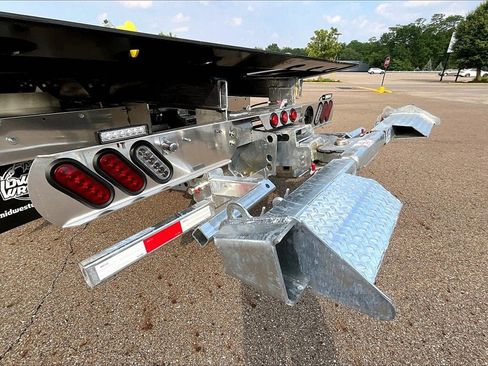 New 2025 RAM 5500 Big Horn image 11