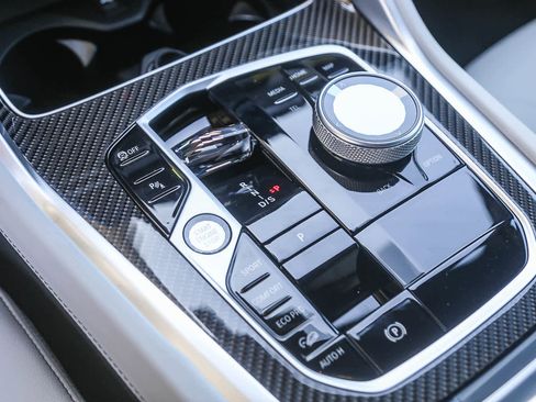 New 2026 BMW X6 M60i w/ Executive Package image 16