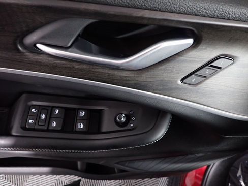 New 2025 Jeep Grand Cherokee L Limited image 19