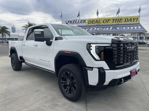 Used 2025 GMC Sierra 2500 Denali Ultimate w/ Max Trailering Package image 2