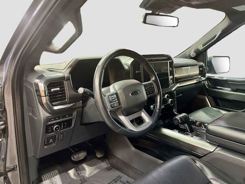 Used 2023 Ford F150 Lariat w/ Equipment Group 502A High image 9