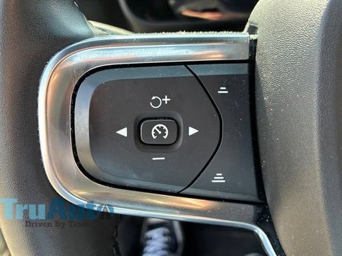 Used 2022 Volvo C40 P8 Recharge Ultimate AWD/4WD image 28