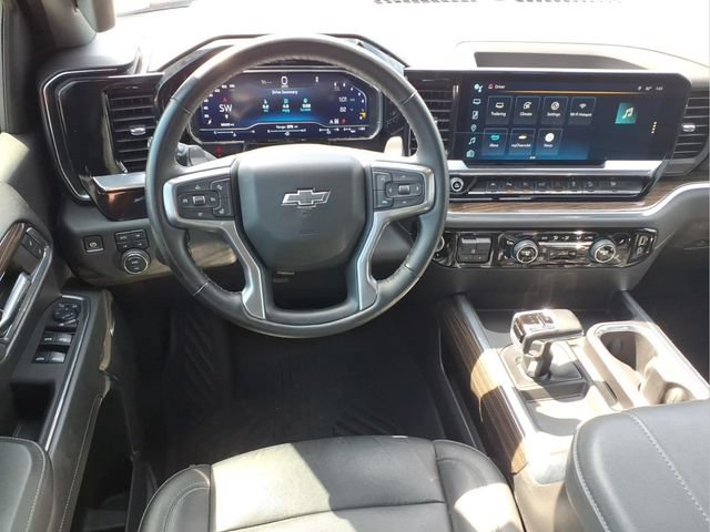 Used 2024 Chevrolet Silverado 1500 RST w/ RST All Star Premium Package AWD/4WD image 4