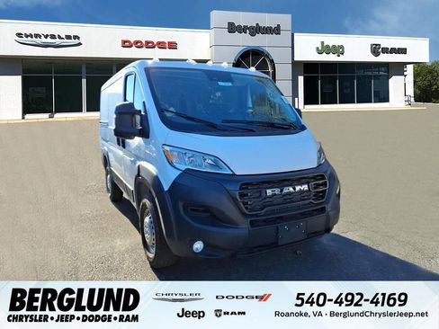 New 2026 RAM ProMaster 1500 w/ Convenience Group image 1