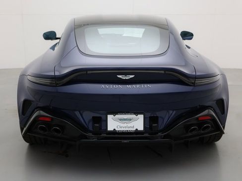 Used 2025 Aston Martin V8 Vantage Coupe image 4