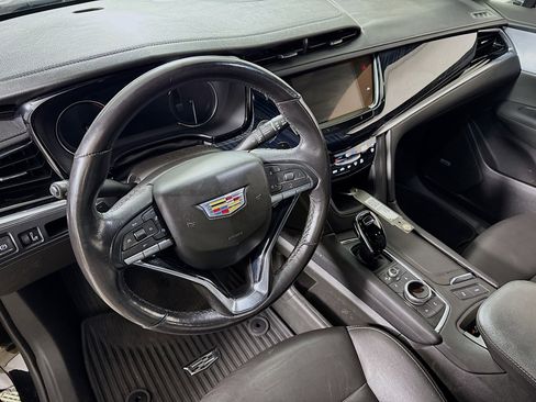 Used 2024 Cadillac XT6 Premium Luxury image 15