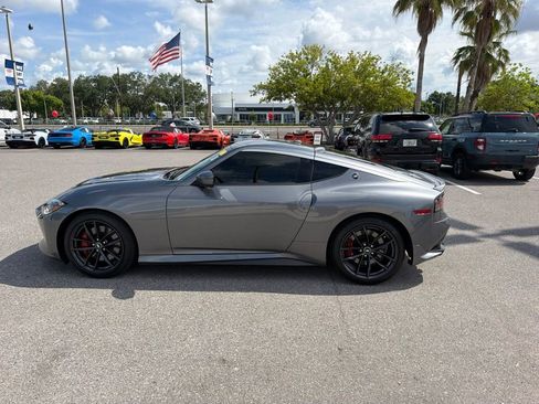 Used 2024 Nissan Z Performance w/ Floor Mat Package RWD image 8