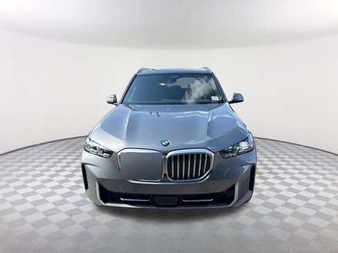 New 2026 BMW X5 sDrive40i image 3