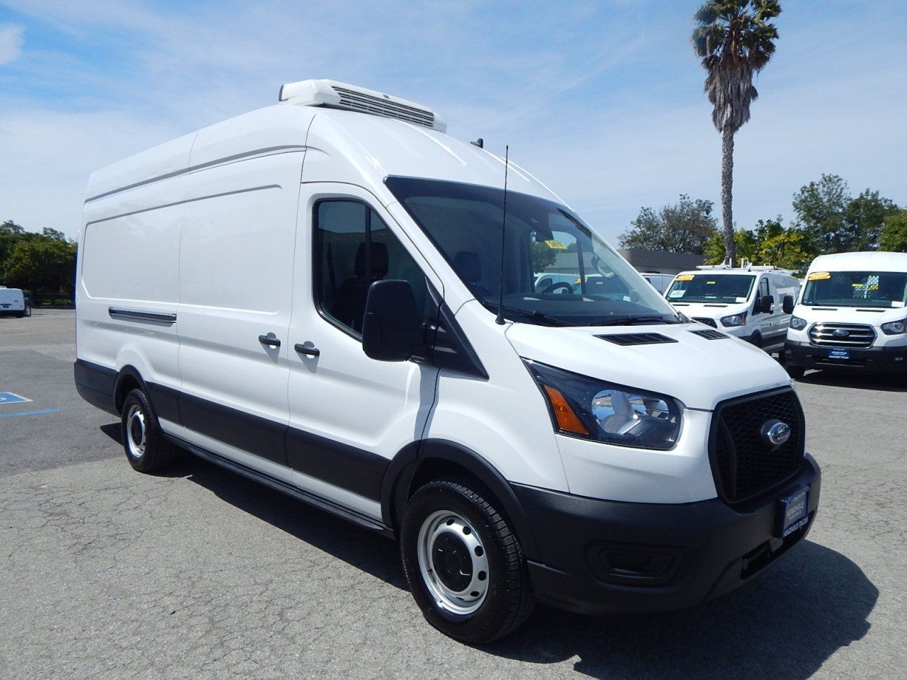 Used 2023 Ford Transit 250 148 High Roof Extended w/ Load Area Protection Package RWD image 10