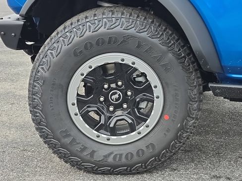 New 2025 Ford Bronco Badlands w/ Sasquatch Package image 10