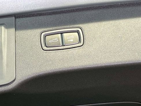 New 2026 Porsche Cayenne AWD/4WD image 20