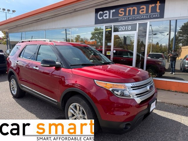Used 2015 Ford Explorer XLT w/ Equipment Group 202B AWD/4WD image 1