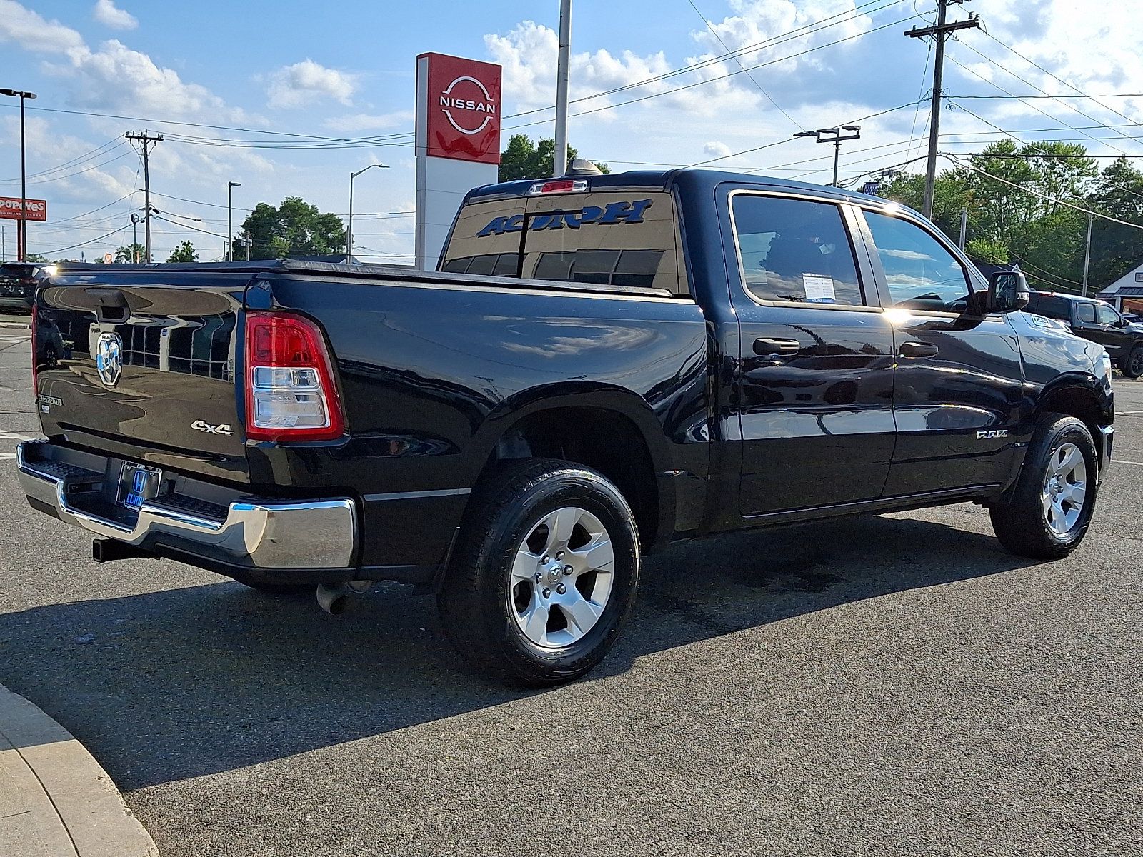 Used 2023 RAM 1500 Big Horn AWD/4WD image 4