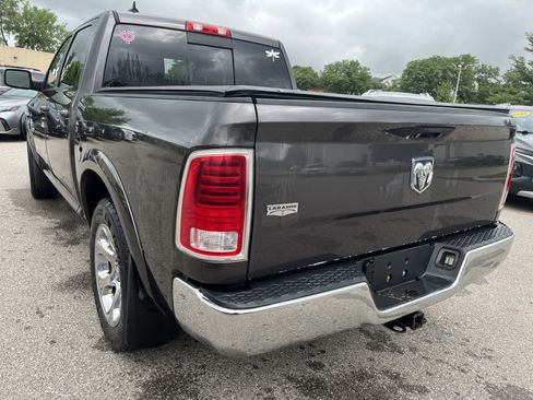 Used 2014 RAM 1500 Laramie RWD image 6