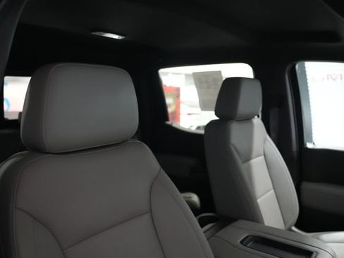 Used 2022 GMC Sierra 1500 SLT w/ SLT Premium Plus Package AWD/4WD image 22