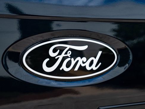 Used 2024 Ford F150 XLT w/ Equipment Group 303A High AWD/4WD image 18