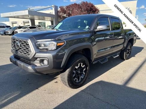 Used 2023 Toyota Tacoma TRD Off-Road AWD/4WD image 1