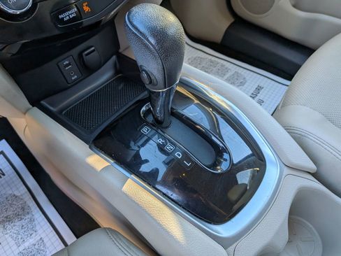 Used 2016 Nissan Rogue SL AWD/4WD image 60