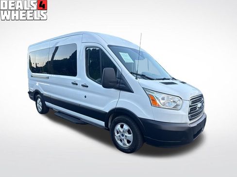 Used 2019 Ford Transit 350 XLT RWD image 7