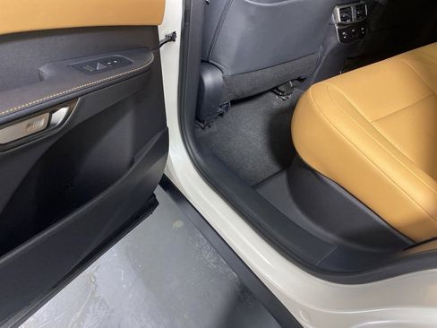 Certified 2025 Lexus RX 350 Premium image 26