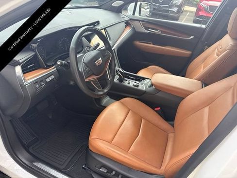 Certified 2024 Cadillac XT5 Premium Luxury w/ Technology Package AWD/4WD image 14