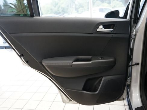Used 2020 Kia Sportage LX FWD image 41
