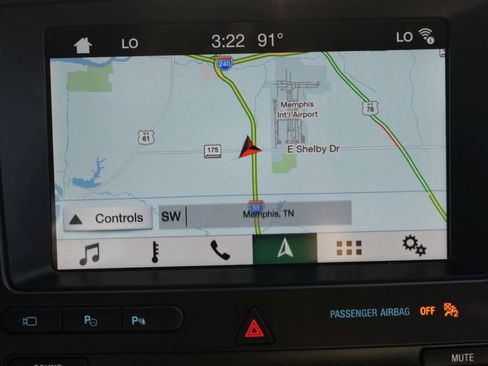 Used 2019 Ford Explorer Limited w/ Limited Luxury Package image 7