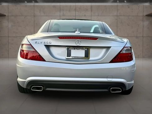 Used 2016 Mercedes-Benz SLK 300 image 10