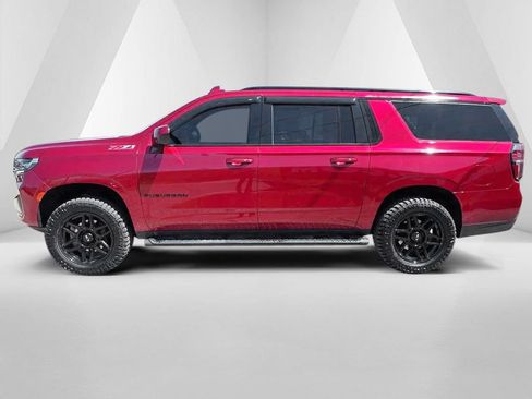 Used 2021 Chevrolet Suburban Z71 AWD/4WD image 4