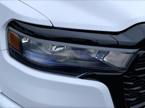 Certified 2025 RAM 1500 Big Horn AWD/4WD image 23