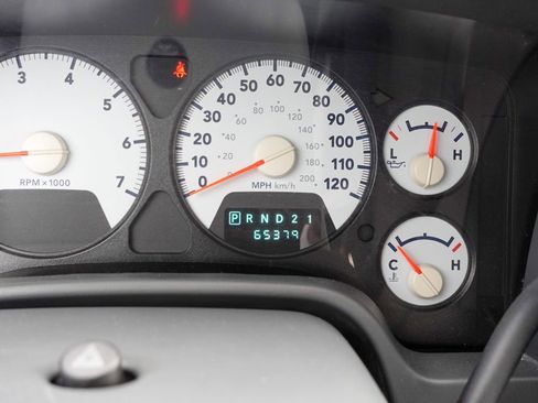 Used 2008 Dodge Ram 1500 Truck SLT image 19