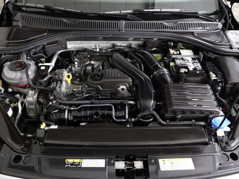Used 2024 Volkswagen Jetta SE FWD image 22