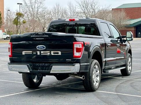 Used 2022 Ford F150 Lariat image 7