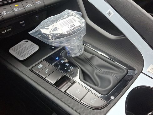 New 2026 Hyundai Elantra SEL Sport Premium FWD image 7