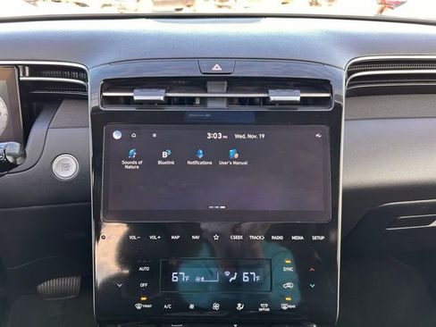 Used 2022 Hyundai Tucson Limited image 16