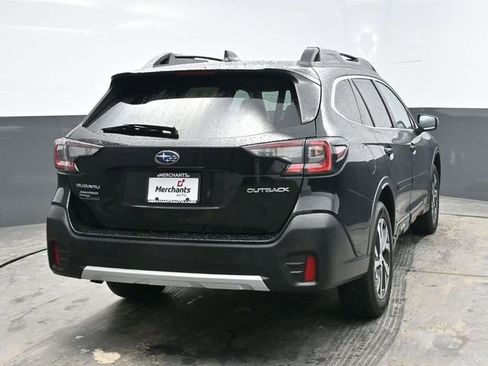 Used 2022 Subaru Outback Limited image 6