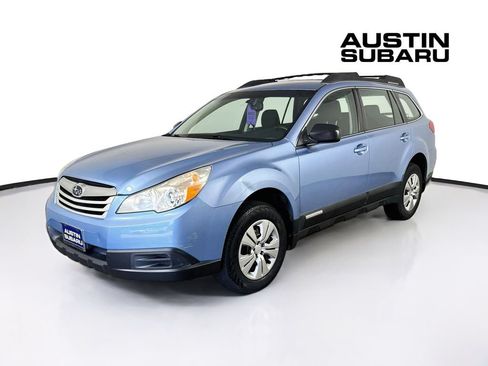 Used 2011 Subaru Outback 2.5i AWD/4WD image 3