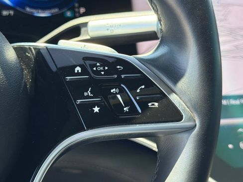 Certified 2023 Mercedes-Benz EQS 580 4MATIC Sedan image 27