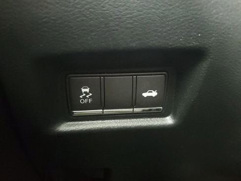 Used 2015 INFINITI Q50 Premium w/ Navigation Package image 34