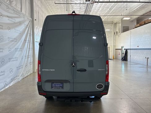 New 2025 Mercedes-Benz Sprinter 2500 image 6