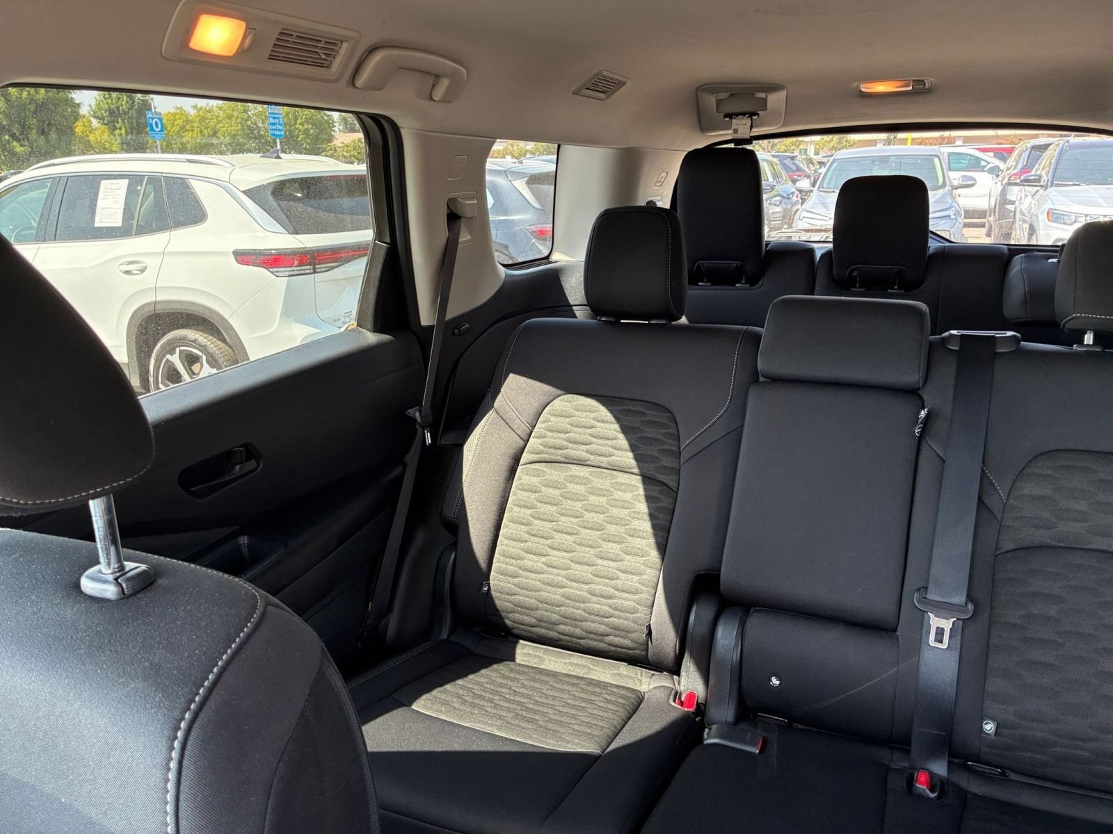 Used 2025 Nissan Pathfinder SV AWD/4WD image 41