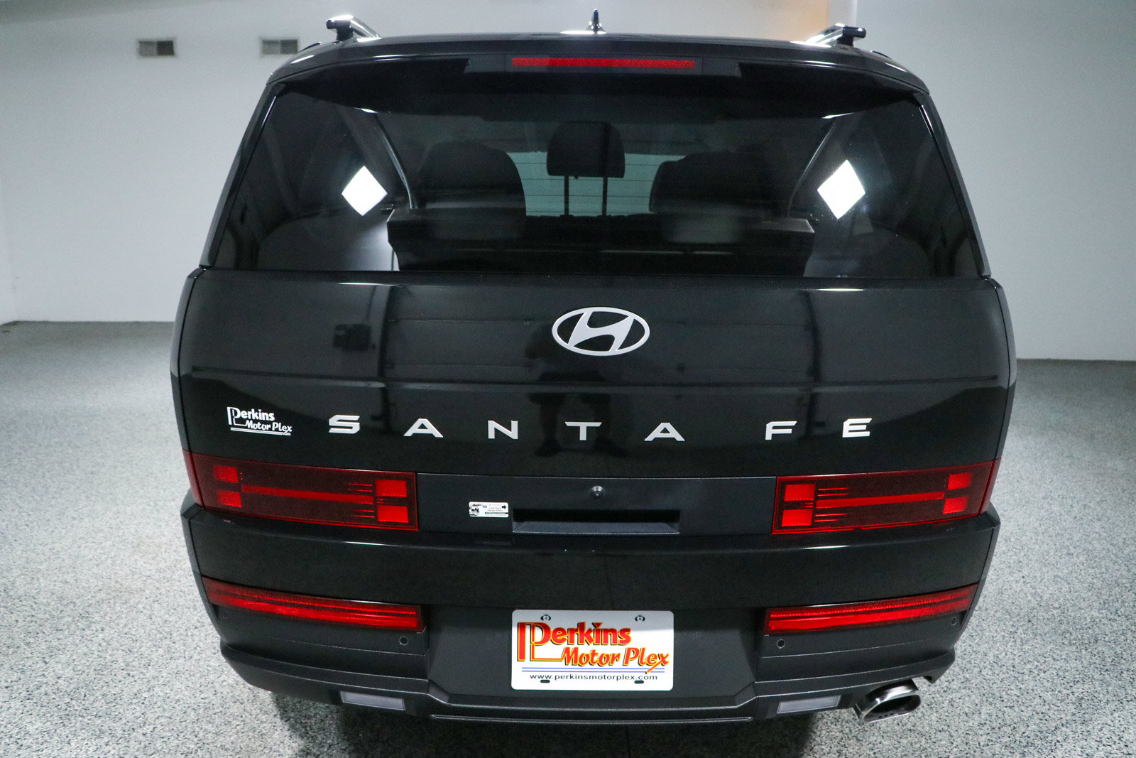 Used 2025 Hyundai Santa Fe SEL FWD image 7